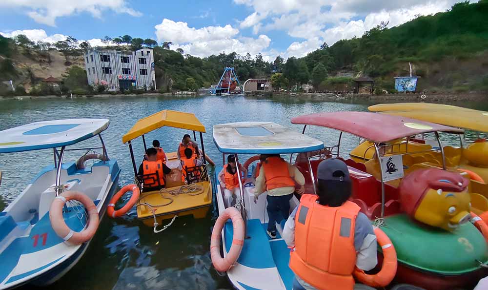 Un viaggio appassionato e gioioso al Parco Luojiang